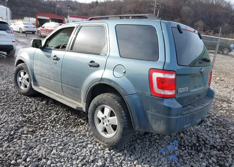 2012 Ford Escape Xlt z USA, uszkodzony, nr VIN 1FMCU9DG7CKA48290